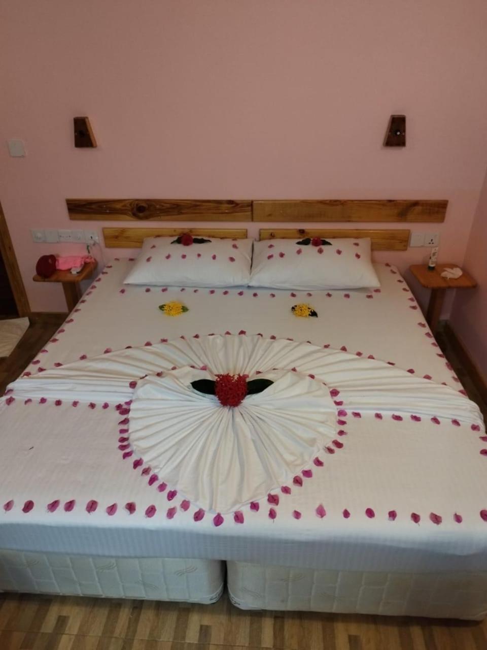 Mamello Beach Club Maldives Feridhoo المظهر الخارجي الصورة